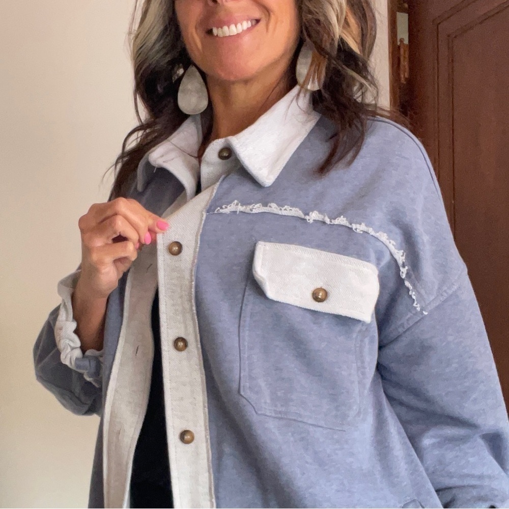 Pol Boutique Oversized French Terry
Long Sleeve Button Down Shacket Raw
Seams M - Picture 7 of 8